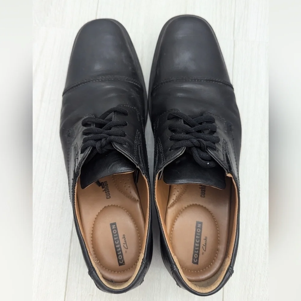Clarks Man's Collection Cushion  Dress Shoe Size 8